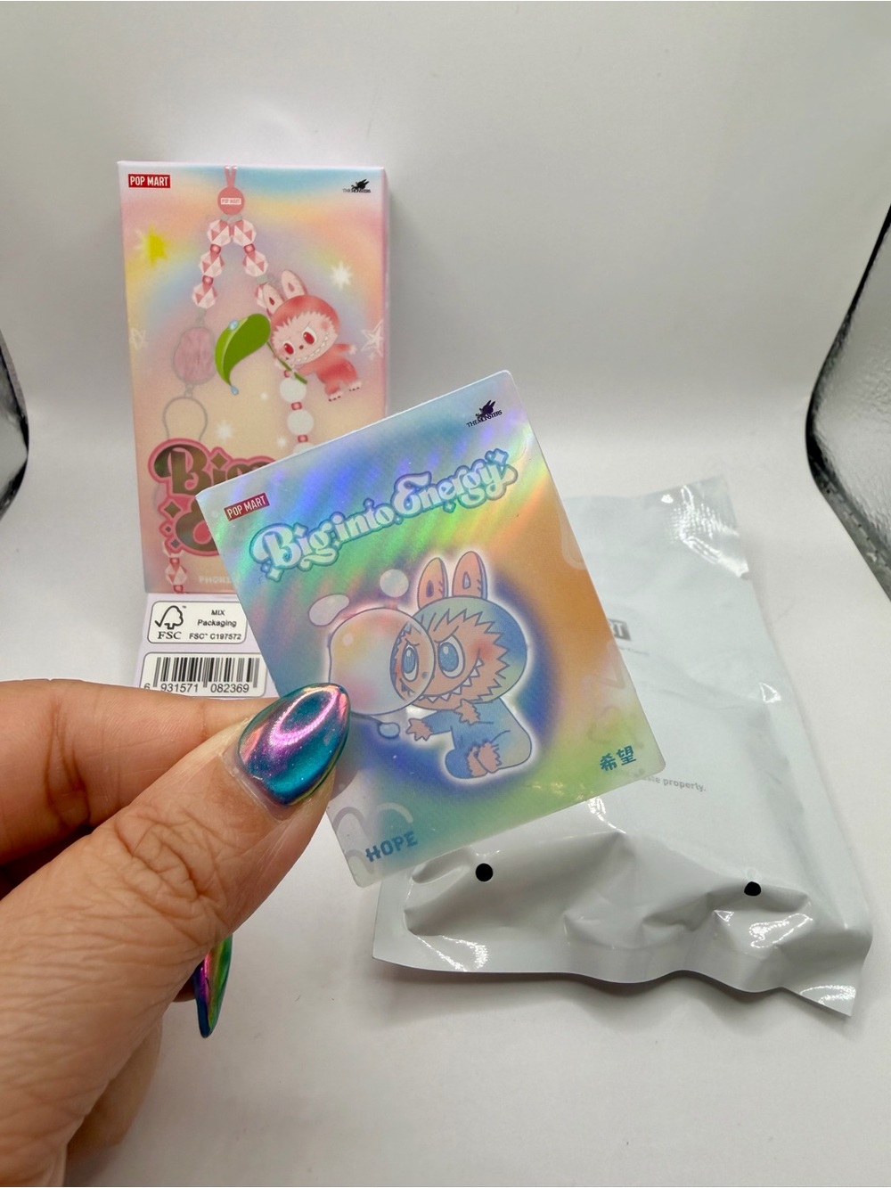 THE MONSTERS Big into Energy Series-Phone Charm - Hope